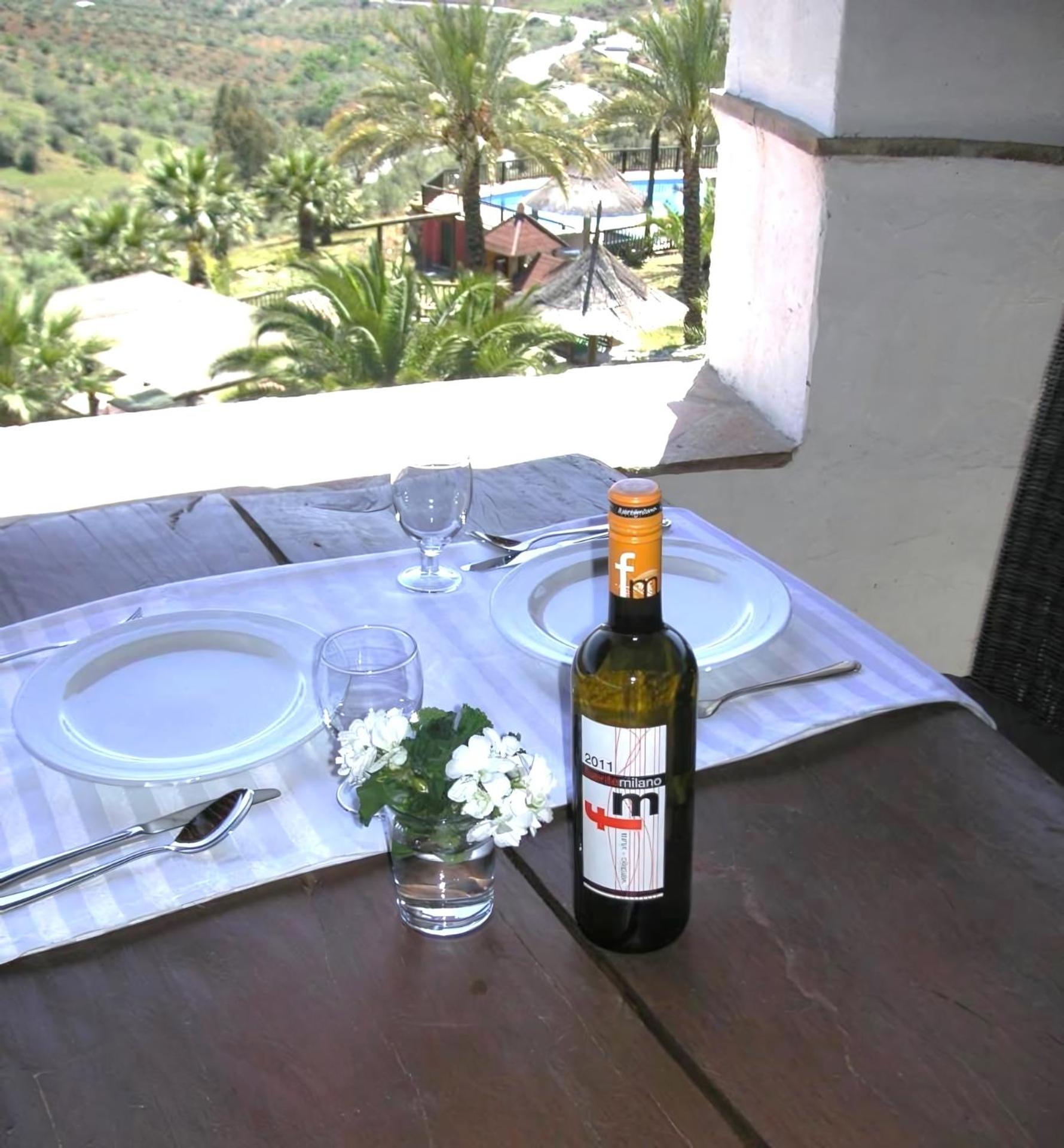 טולוקס Castle Tower Apartment In Rural Holiday Park 'Bernard' מראה חיצוני תמונה