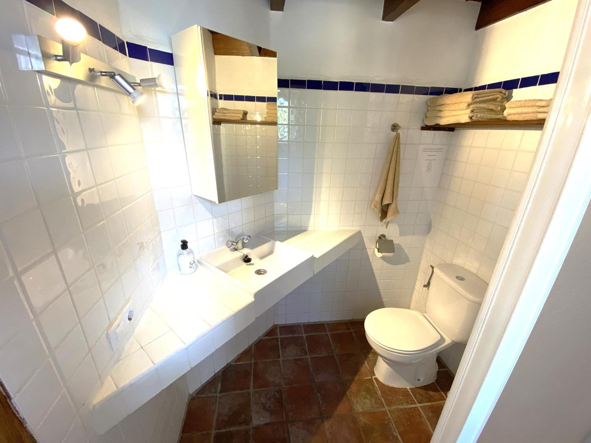 טולוקס Castle Tower Apartment In Rural Holiday Park 'Bernard' מראה חיצוני תמונה