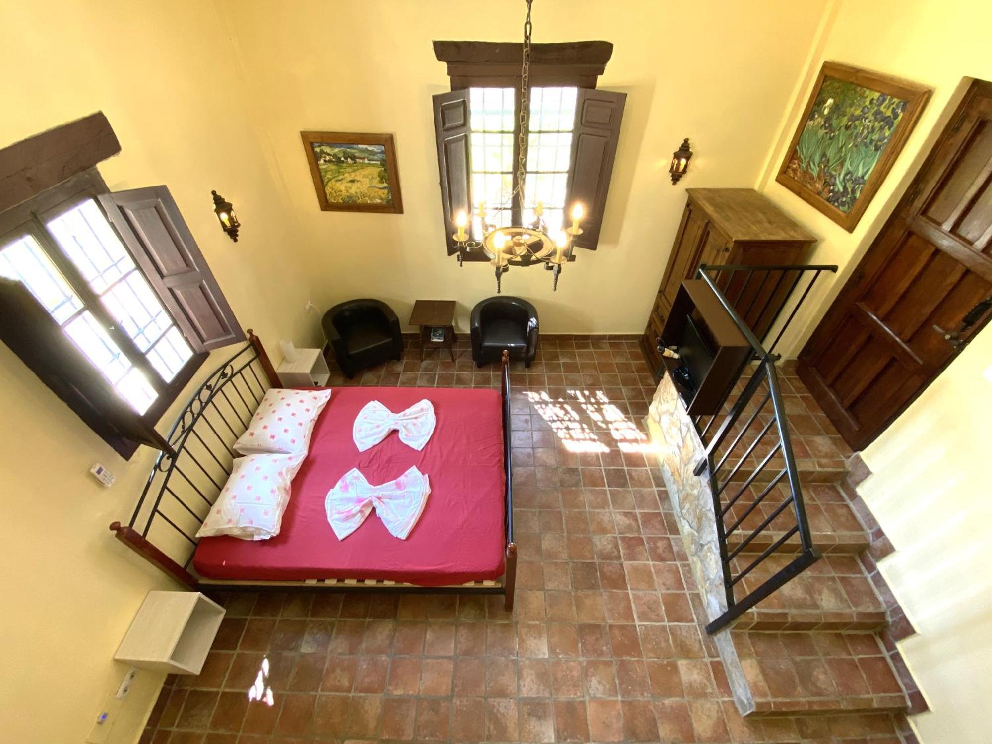 טולוקס Castle Tower Apartment In Rural Holiday Park 'Bernard' מראה חיצוני תמונה