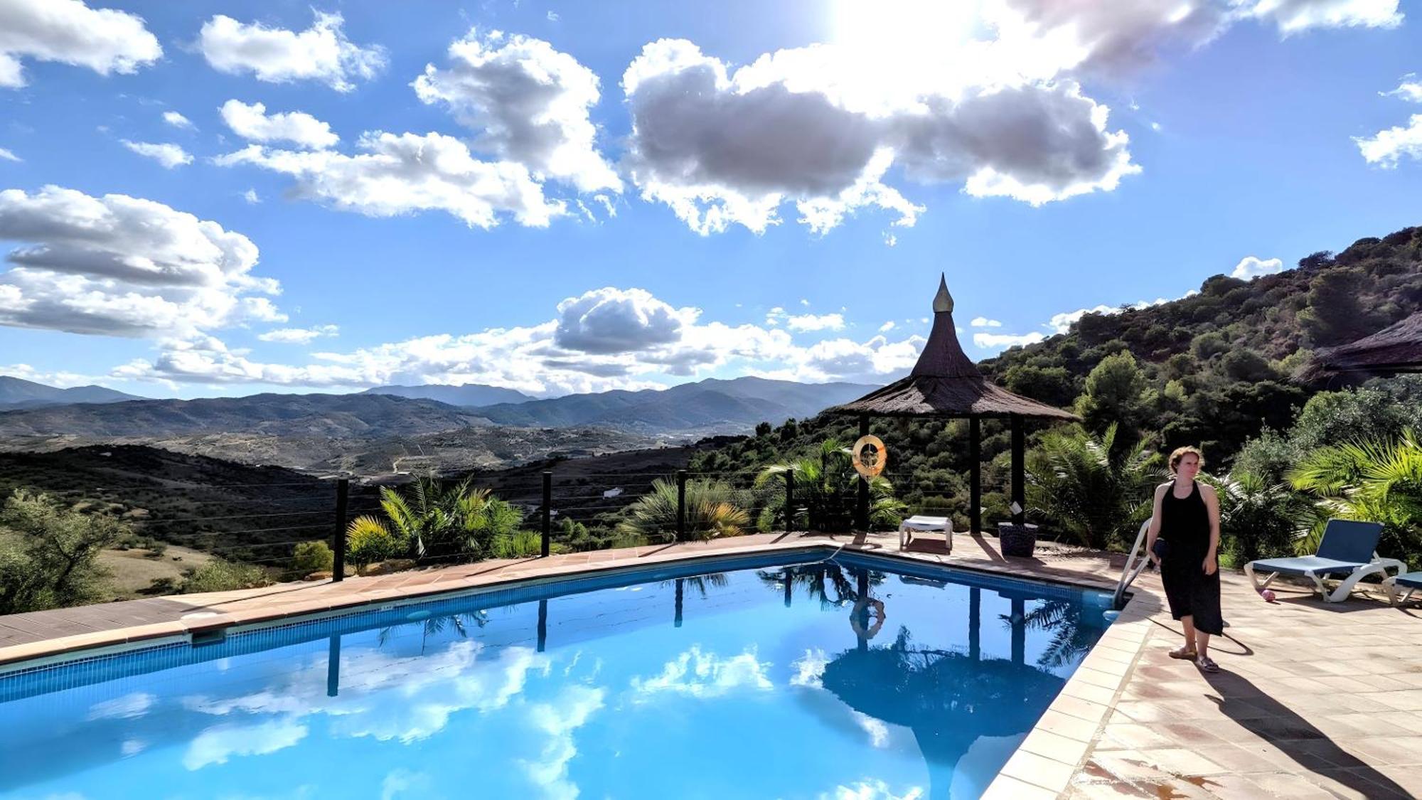 טולוקס Castle Tower Apartment In Rural Holiday Park 'Bernard' מראה חיצוני תמונה