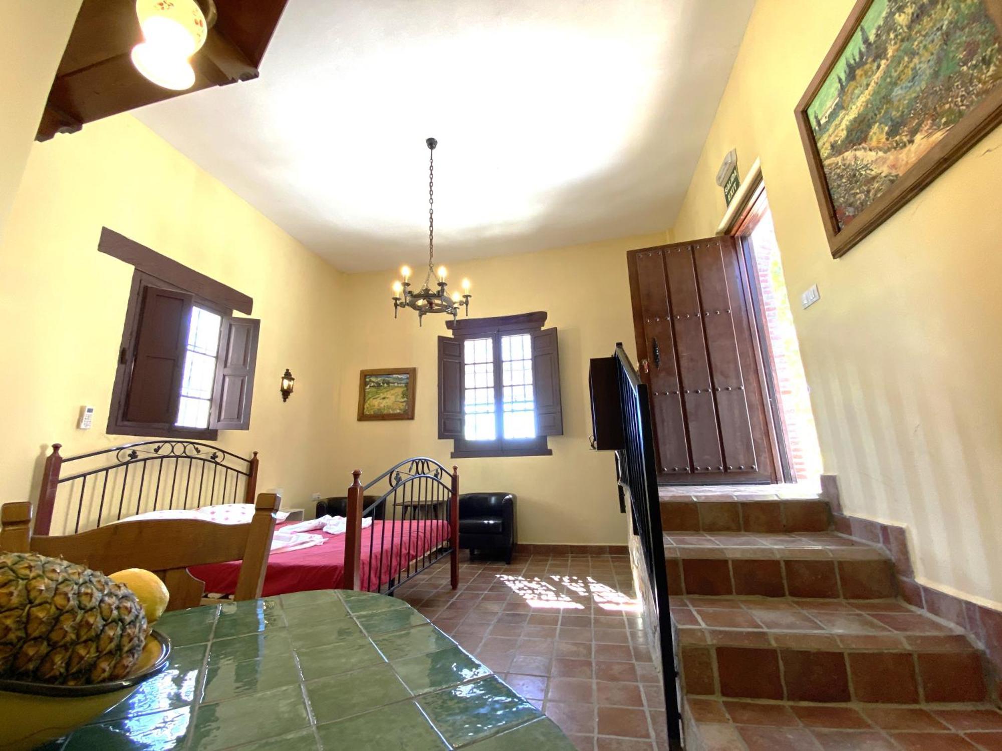 טולוקס Castle Tower Apartment In Rural Holiday Park 'Bernard' מראה חיצוני תמונה